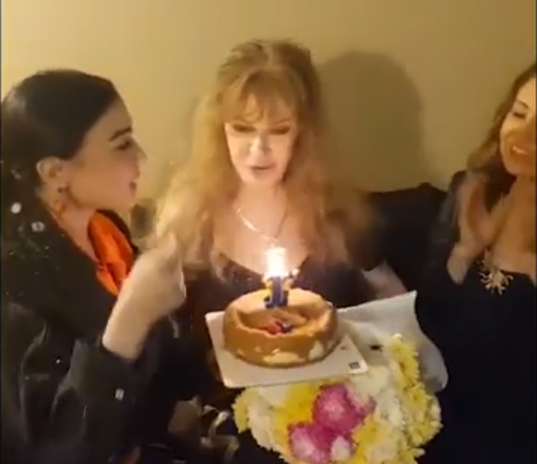 عيد ميلاد الفنانة نيللي