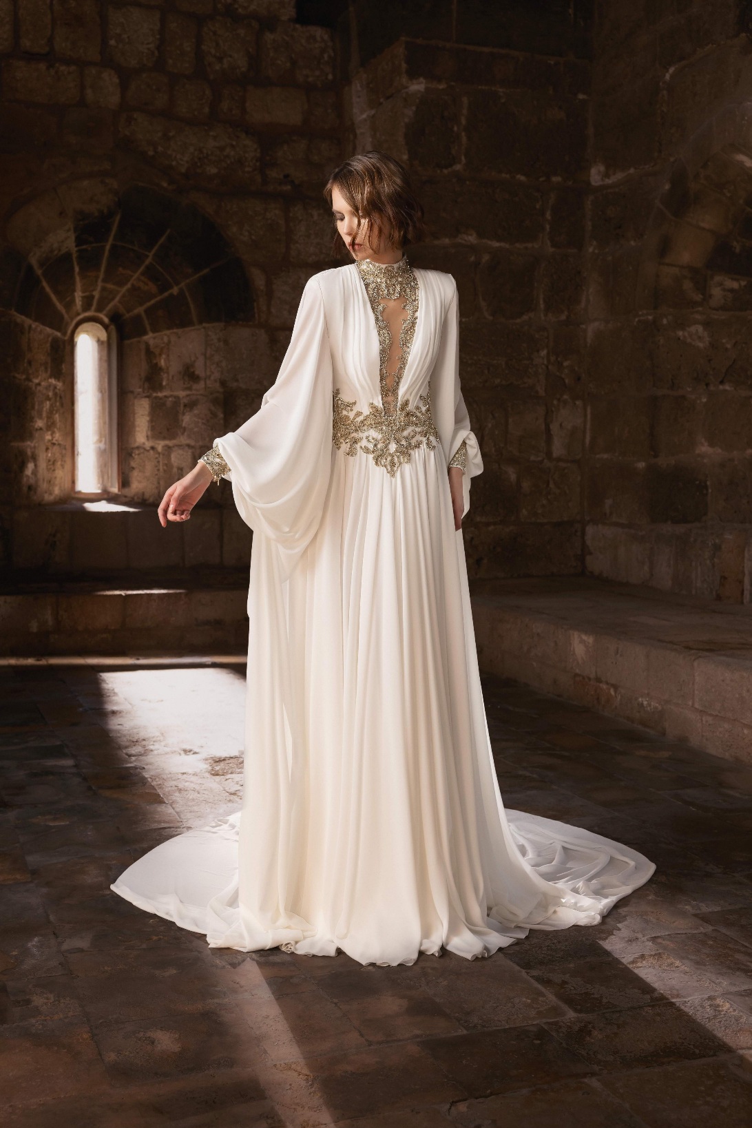 تصاميم أنيقة للعروس الجديدة 