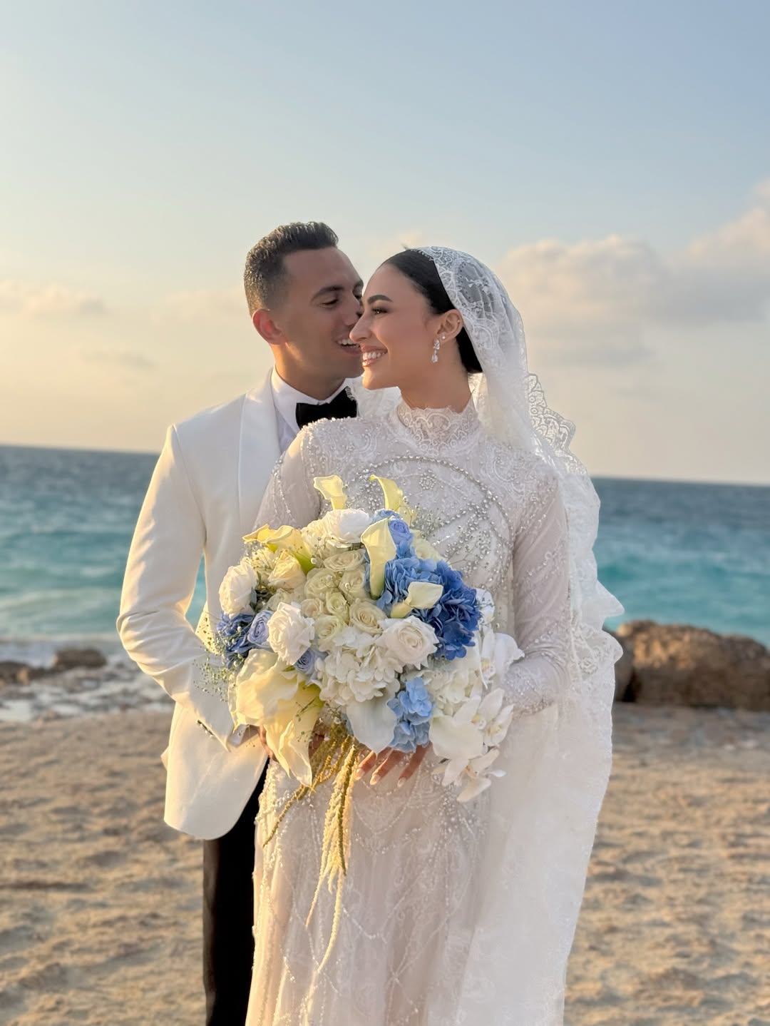 زفاف أسطوري في العلمين: البطل الأوليمبي أحمد الجندي يحتفل بزواجه من نجمة الخماسي الحديث مريم عامر