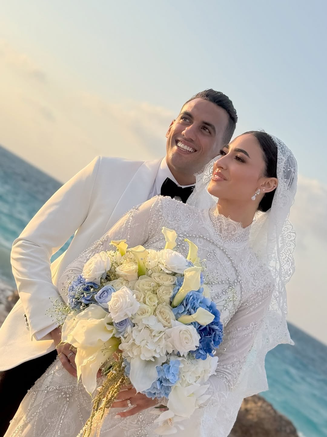 زفاف أسطوري في العلمين: البطل الأوليمبي أحمد الجندي يحتفل بزواجه من نجمة الخماسي الحديث مريم عامر