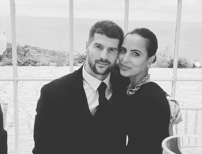 صوفيا سميث تبدأ فصلاً جديداً: زفاف أنيق في لندن يجمع عائلة One Direction في احتفال مؤثر