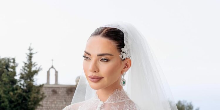 زفاف داليدا خليل يشعل مواقع التواصل.. إطلالة عروس ساحرة ورسالة مؤثرة