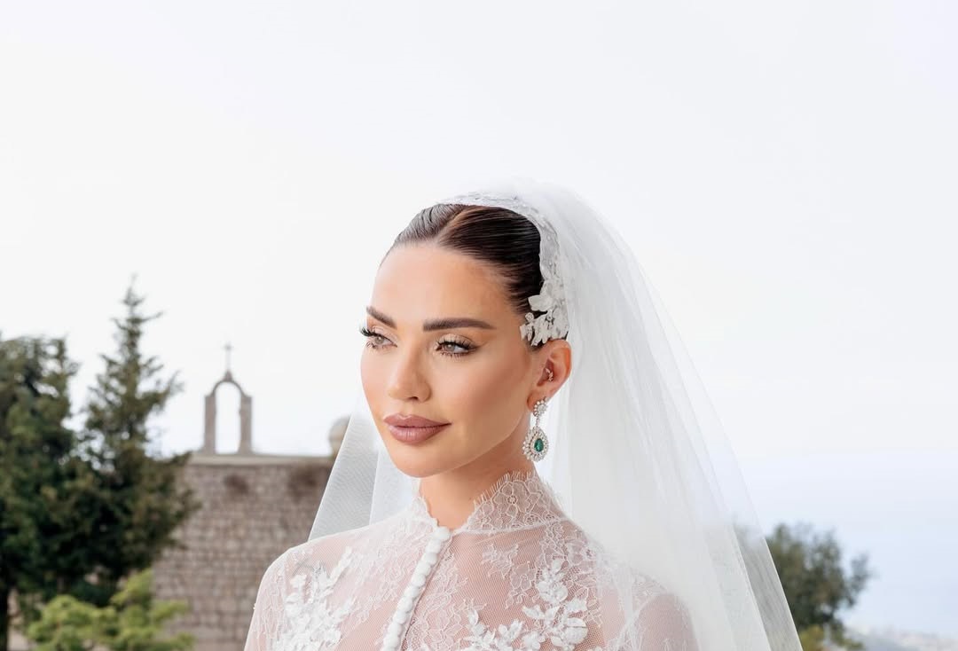 زفاف داليدا خليل يشعل مواقع التواصل.. إطلالة عروس ساحرة ورسالة مؤثرة