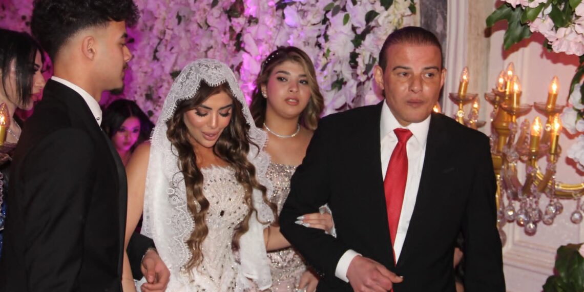 بوسي والليثي وبيكا يشعلون حفل زفاف “جنا” ابنة النائب عمرو القطامي
