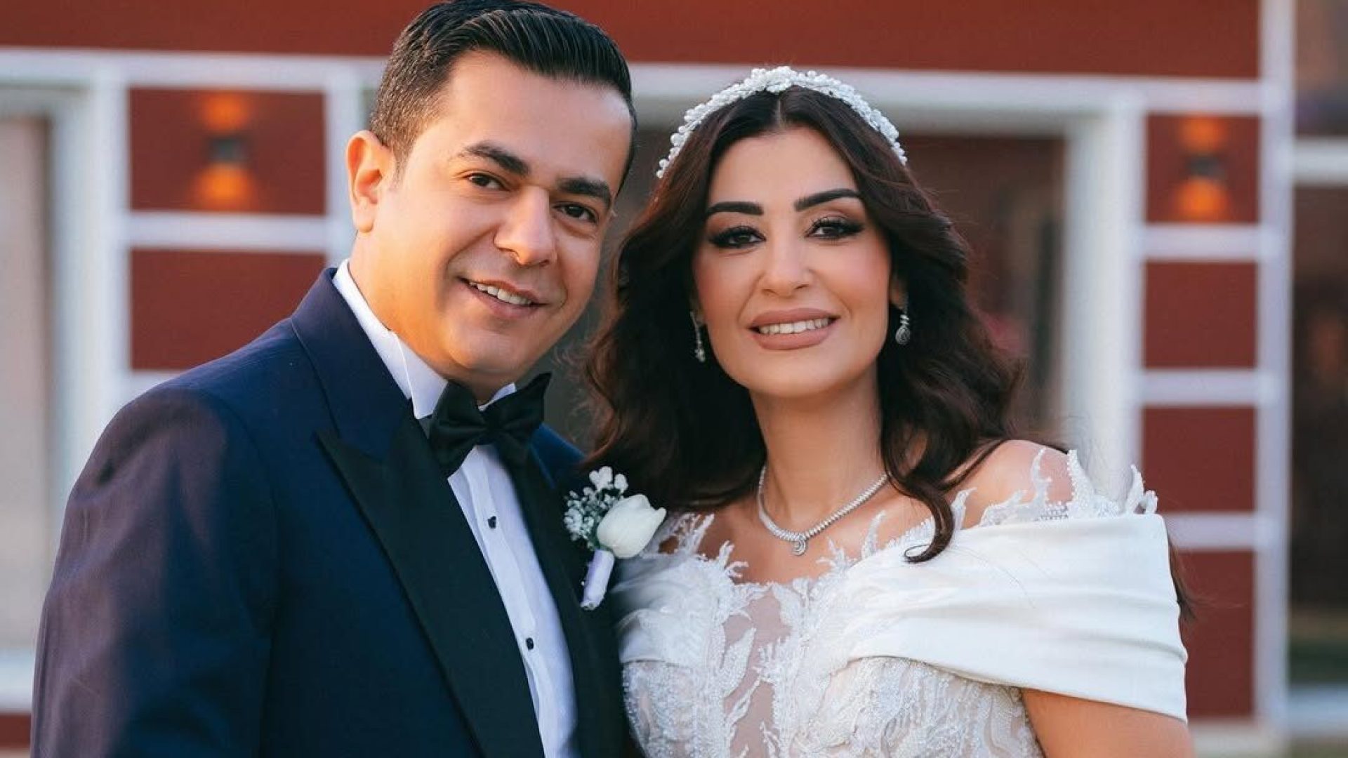 ريهام عياد تحتفل بزفافها إلى رامي طلبة والد بناتها بعد 10 أشهر من الطلاق